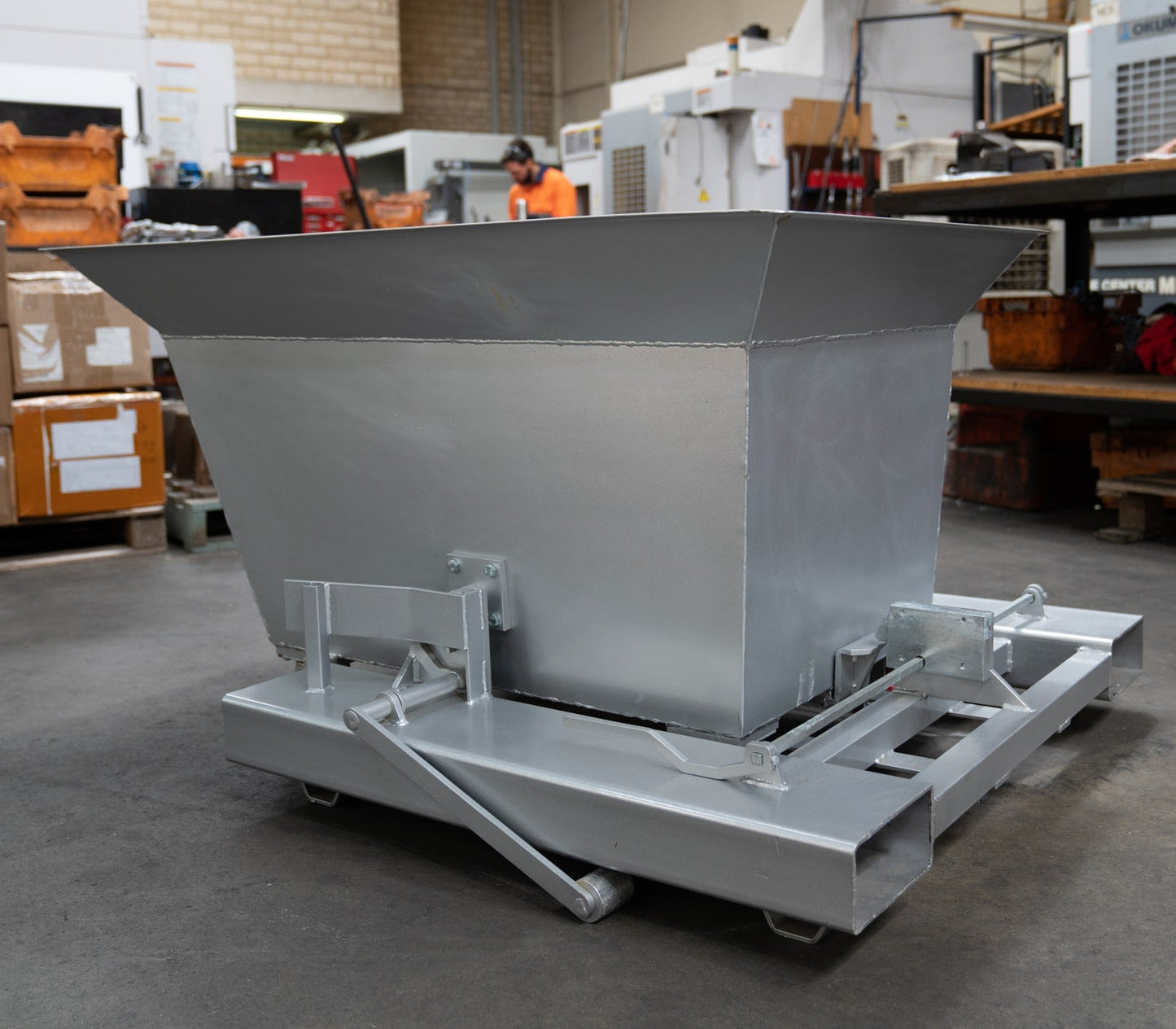 Forklift Tipping Bins (Dry Bins With Base)